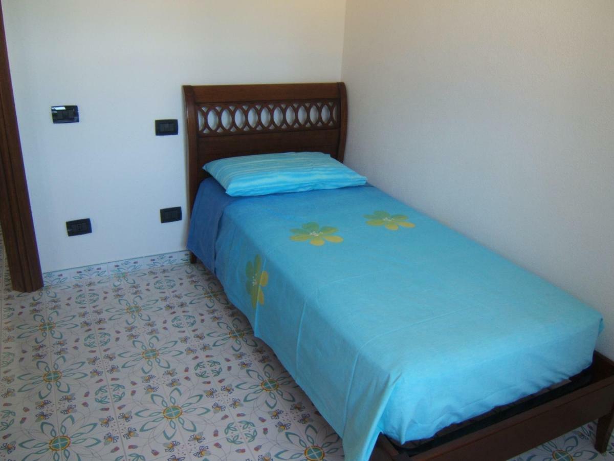 Cala Sinzias Villa คอสตาเรย์ ภายนอก รูปภาพ