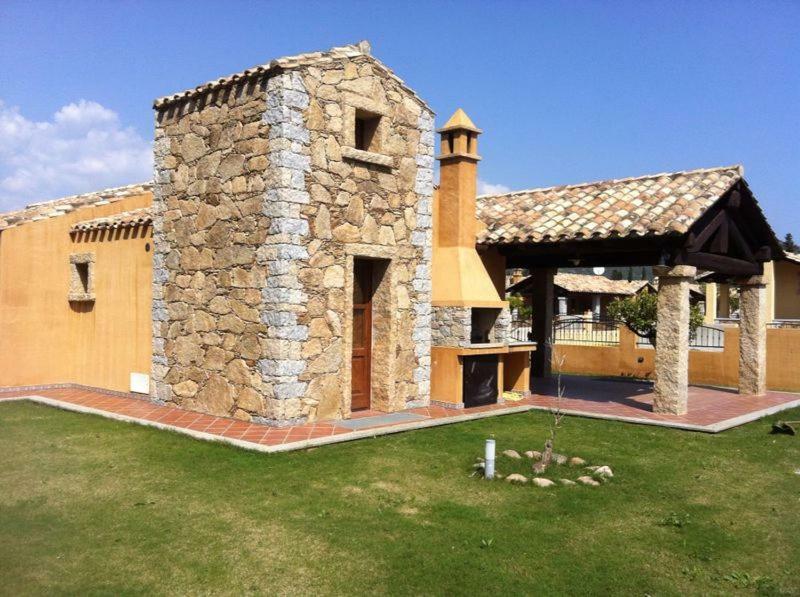 Cala Sinzias Villa คอสตาเรย์ ภายนอก รูปภาพ